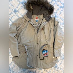 NWT Women’s Columbia hooded Omni-heat coat 1X
